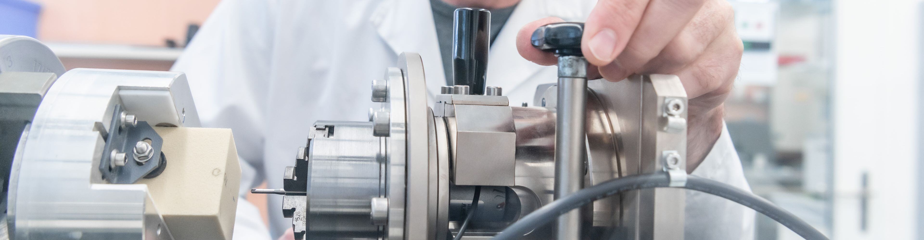 RMS-062024-Physiklabor-03_3840x1000