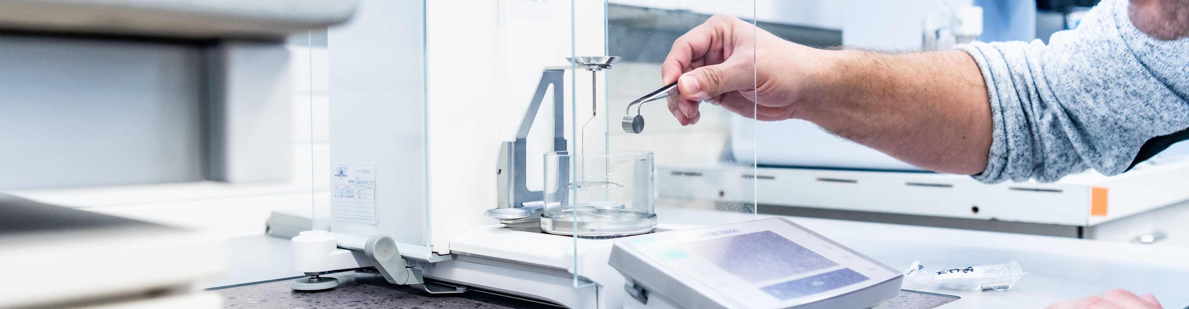 RMS_Density_3840x1000