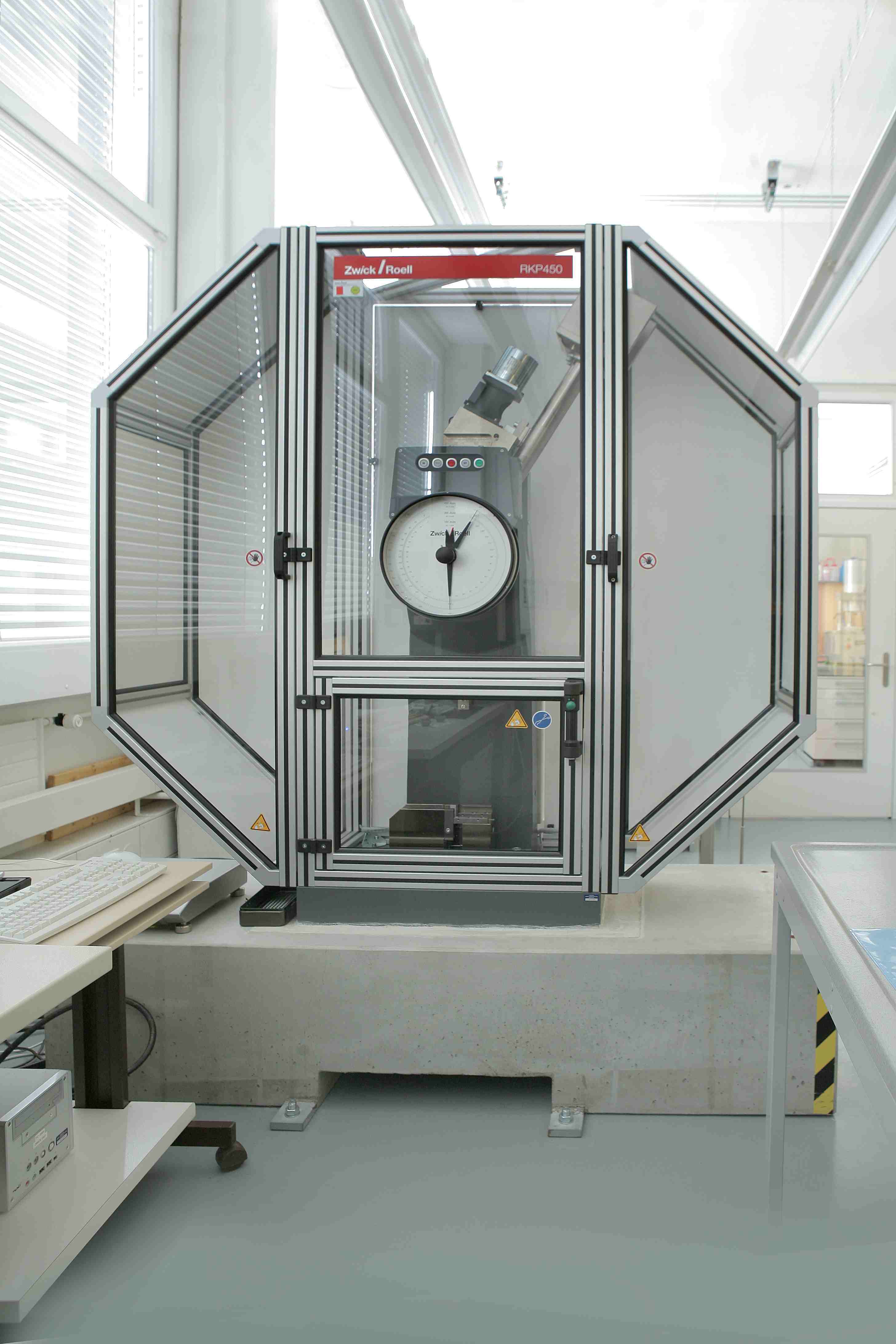 IL-15: Notch impact test: Measurement of the charpy impact toughness